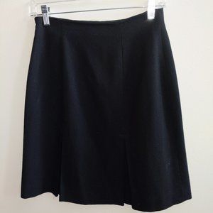 Clifford & Wills lined Black wool skirt 4 pleats 6